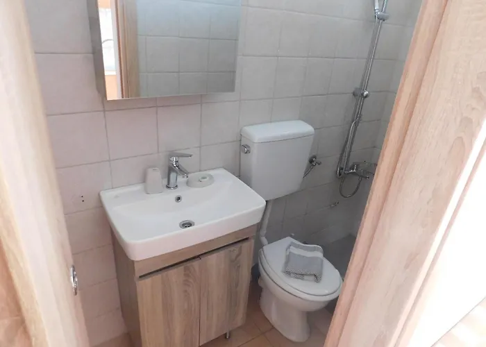 Bollasstudios Aparthotel Plitra